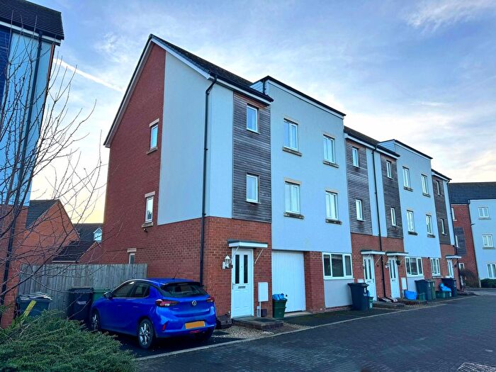 3 Bedroom End Terrace House For Sale In Boscombe Down Kingsway, Quedgeley, GL2