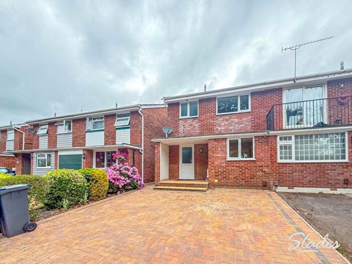 3 Bedroom Semi-Detached House To Rent In Barlands Close, Burton, Christchurch, BH23