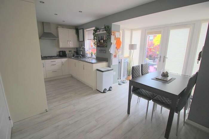 3 Bedroom Detached House To Rent In Gough Lane, Burntwood, WS7