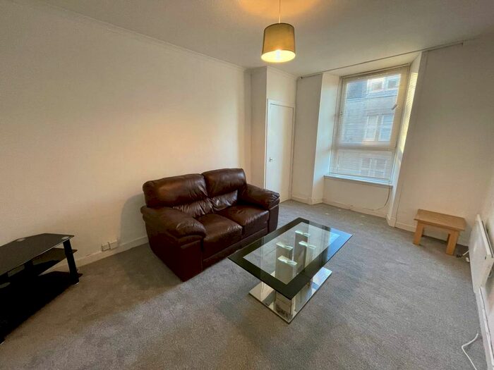 1 Bedroom Flat To Rent In Lorimer Street, Dundee DD3