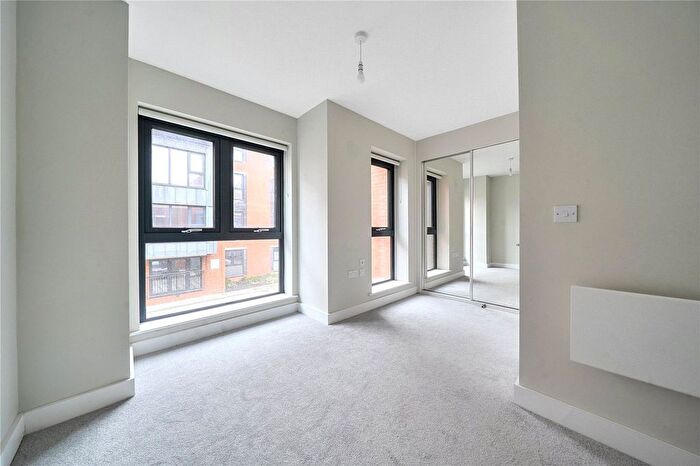 2 Bedroom Terraced House To Rent In Echo Walk, Newbury, Berkshire, RG14