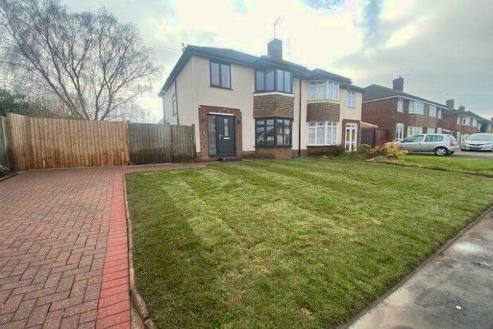 3 Bedroom Property To Rent In Dower Road, Sutton Coldfield, B75