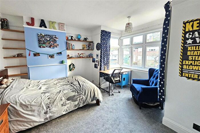 4 Bedroom Detached House For Sale In College Ride, Camberley, Surrey, GU15
