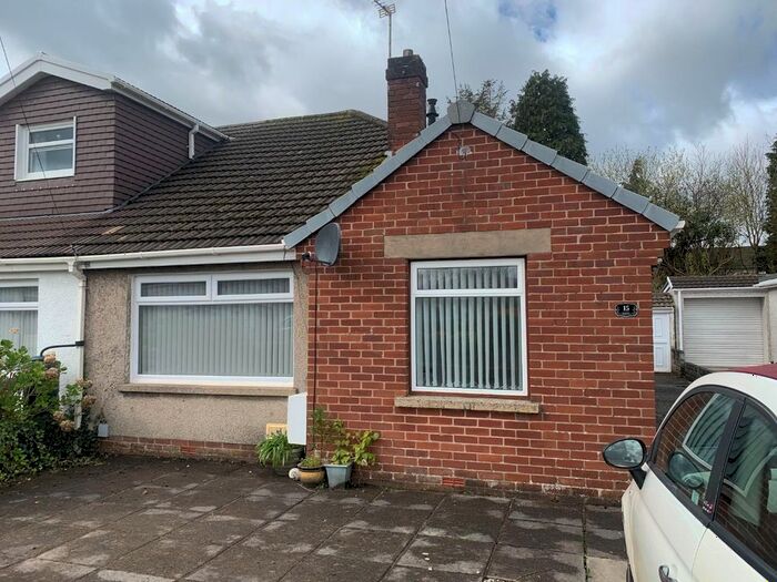 2 Bedroom Bungalow To Rent In Felindre Avenue, Pencoed, Bridgend, CF35