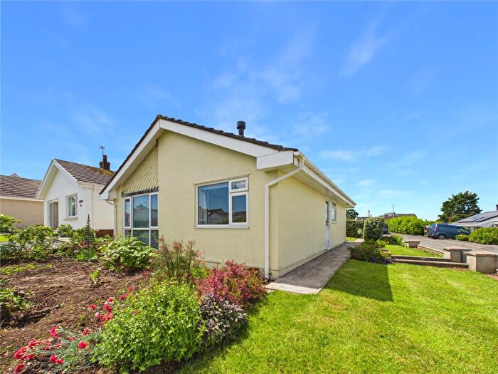 2 Bedroom Bungalow For Sale In Meadow Road, Jameston, Tenby, Pembrokeshire, SA70