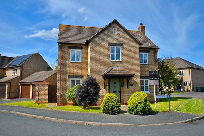 4 Bedroom Detached House For Sale In Gooch Close, Honeybourne, Evesham, WR11