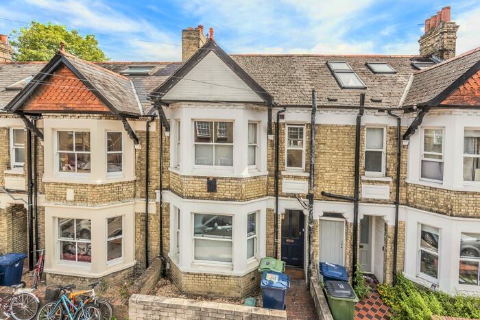 3 Bedroom Terraced House To Rent In Jeune Street, Off Cowley Road, OX4