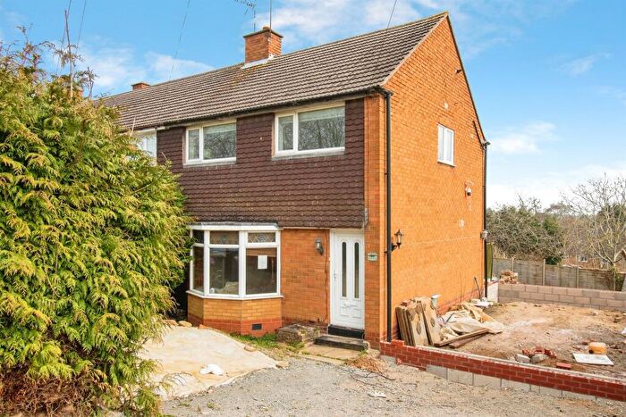 3 Bedroom Semi Detached House For Sale In Jackson Road, Rugby, CV21