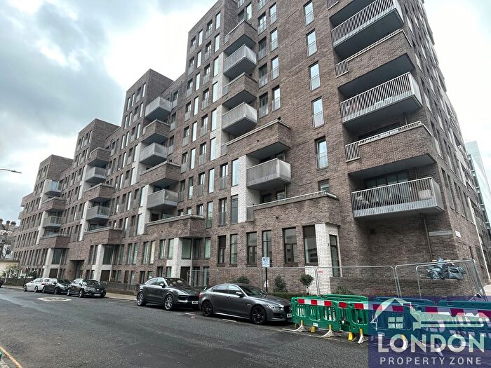 1 Bedroom Flat To Rent In Phoenix Place, Farringdon, London, WC1X