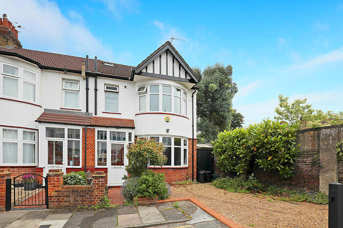 4 Bedroom End Of Terrace House To Rent In Larches Avenue, East Sheen, London, SW14