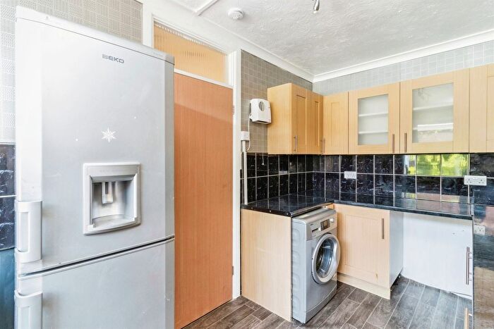 2 Bedroom Semi-Detached Bungalow For Sale In Valletort Park, Brixham, TQ5