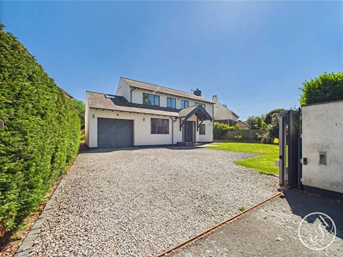 4 Bedroom Detached House To Rent In First Avenue, Bardsey, Leeds, LS17