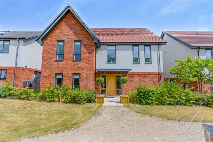 4 Bedroom Detached House For Sale In Peartree Lane, Edwinstowe, Mansfield, NG21