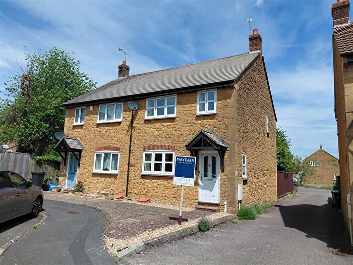 3 Bedroom Semi-Detached House To Rent In Lampreys Lane, South Petherton, Somerset, TA13