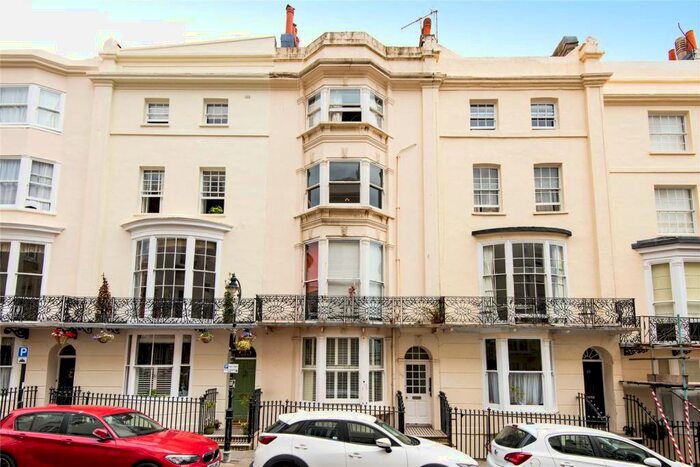 1 Bedroom Apartment To Rent In Bloomsbury Place, Brighton, East Sussex, BN2