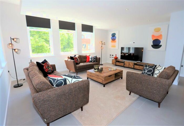 3 Bedroom Apartment To Rent In The Residence, St John Street, M3