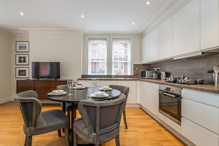 2 Bedroom Flat To Rent In King Street, London, W6