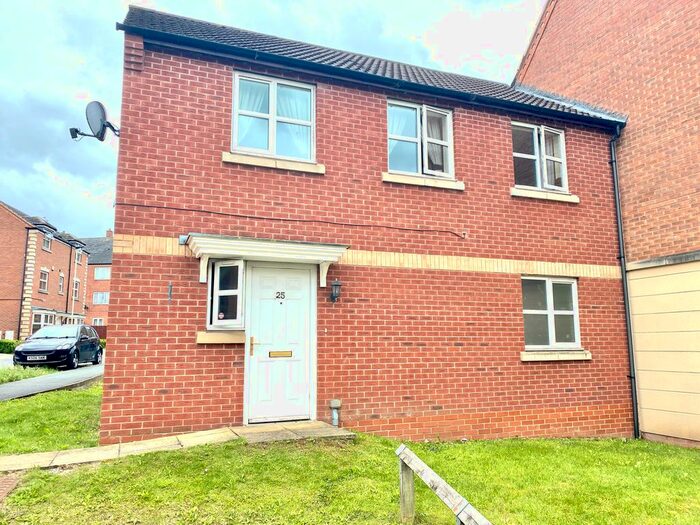 2 Bedroom Semi-Detached House To Rent In Sockburn Close, Hamilton, Leicester, LE5