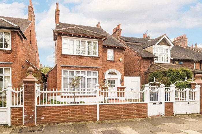 5 Bedroom Detached House For Sale In Queen Annes Gardens, Chiswick, W4