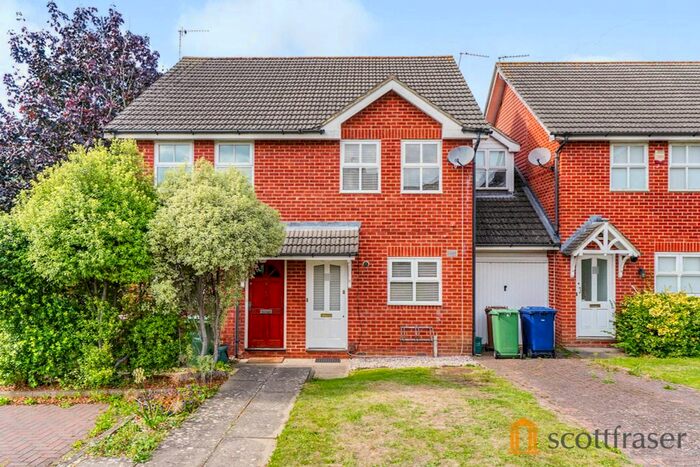 2 Bedroom Terraced House To Rent In St. Christophers Place, Cowley, Oxford, OX4