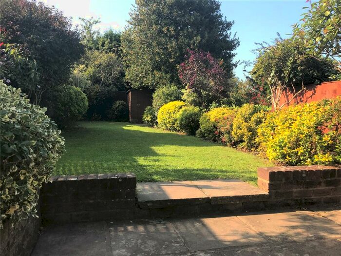 4 Bedroom Terraced House To Rent In Cowper Road, Berkhamsted, Hertfordshire, HP4