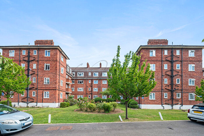 1 Bedroom Flat To Rent In North End Road, Wembley, HA9