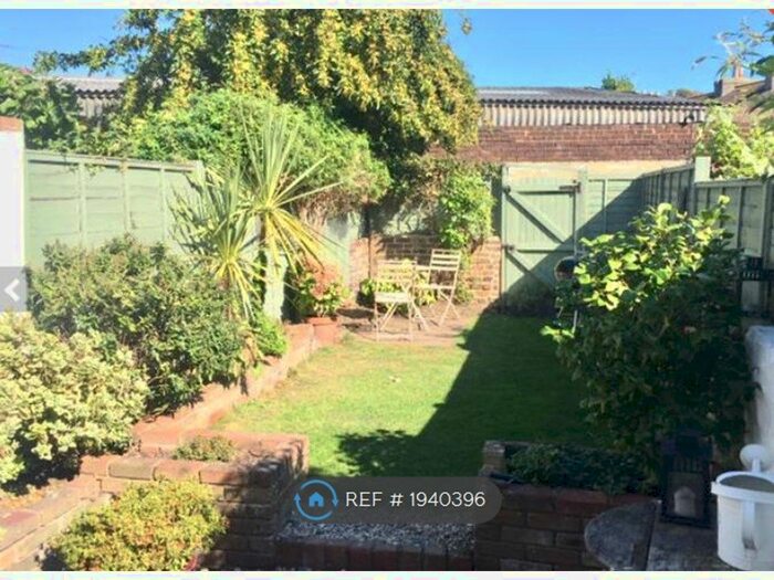 2 Bedroom Terraced House To Rent In Dagmar Street, Worthing, BN11