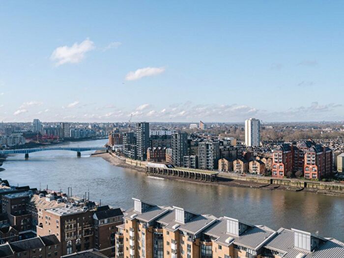 2 Bedroom Apartment For Sale In The HiLight, York Road, Battersea, London, SW11