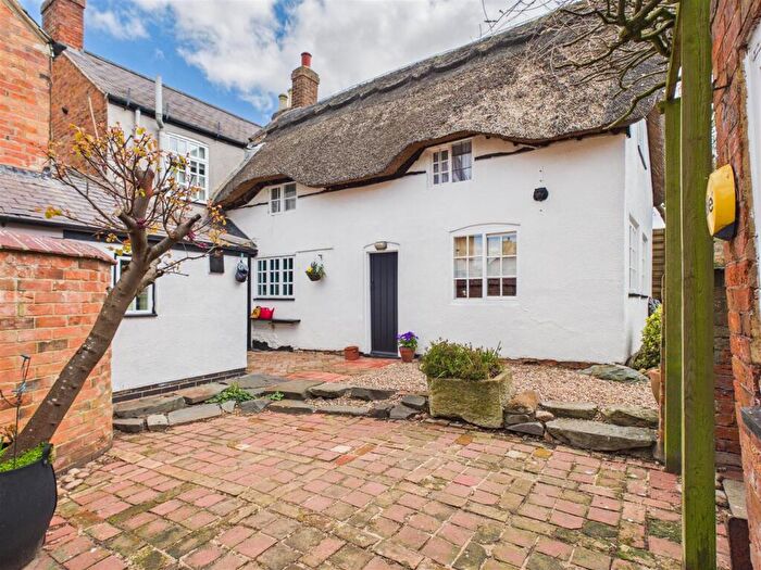 4 Bedroom Cottage For Sale In Main Street, Long Whatton, LE12