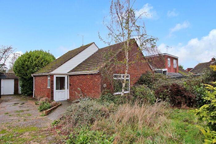 2 Bedroom Detached Bungalow For Sale In Springfield Avenue, St. Michaels, TN30