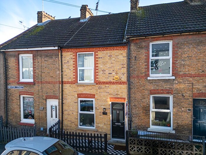 3 Bedroom Terraced House For Sale In Denton Street, Gravesend, Kent, DA12