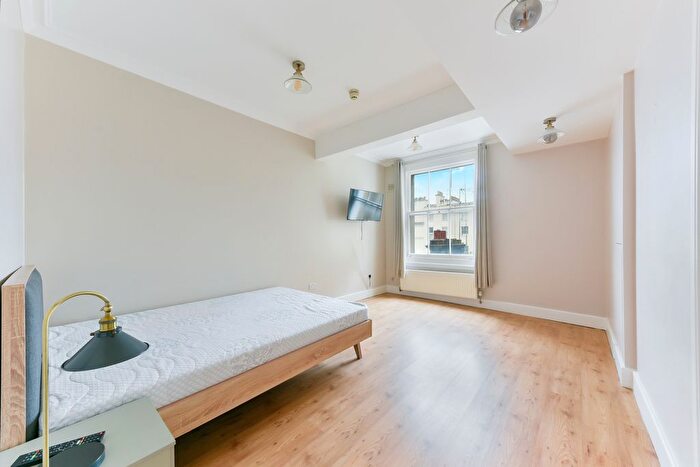Studio To Rent In Queens Gate, SW7