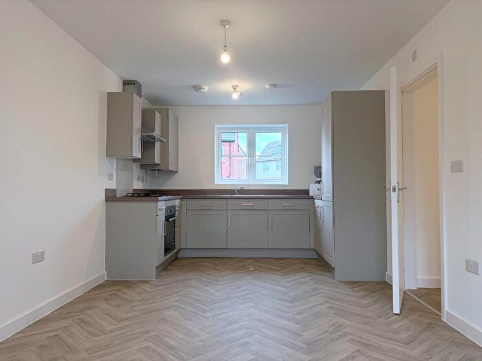 1 Bedroom Flat To Rent In Meon Way Gardens, CV37