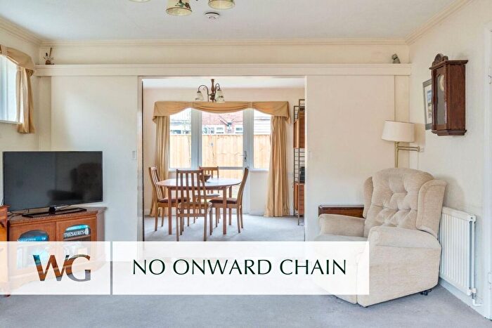 3 Bedroom Detached House For Sale In Topsham, Devon, EX3