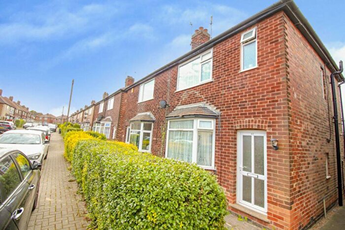 2 Bedroom Semi-Detached House To Rent In Devonshire Drive, Stapleford., NG9