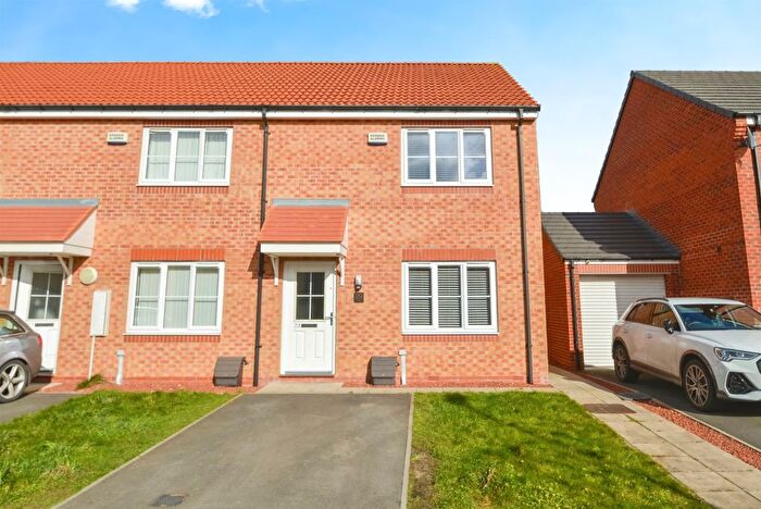 2 Bedroom End Of Terrace House For Sale In Hadar Road, Stockton-On-Tees, TS18