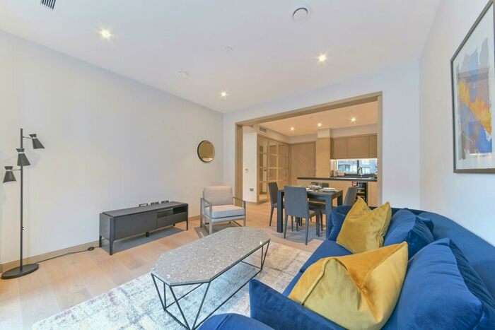 1 Bedroom Apartment For Sale In Legacy Building, Embassy Gardens, Nine Elms, SW11