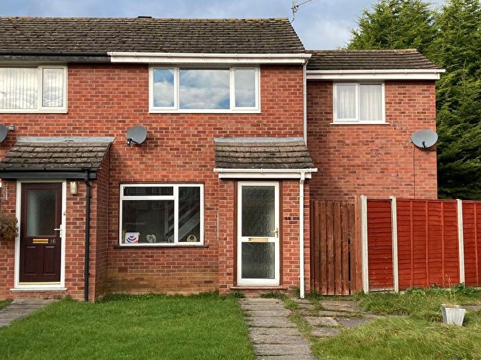 3 Bedroom Terraced House To Rent In Woodlands, Evesham, WR11