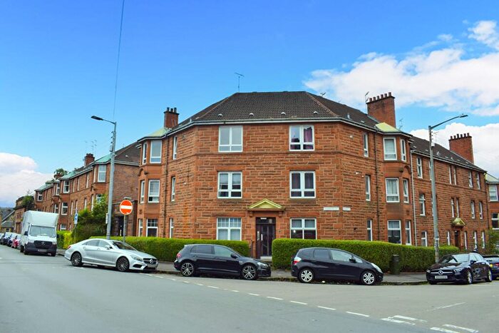 2 Bedroom Flat To Rent In Frankfort Street, Flat /, Shawlands, Glasgow, G41