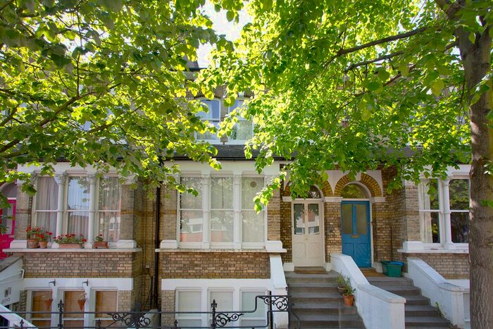 1 Bedroom Flat To Rent In Linden Gardens, London, W4