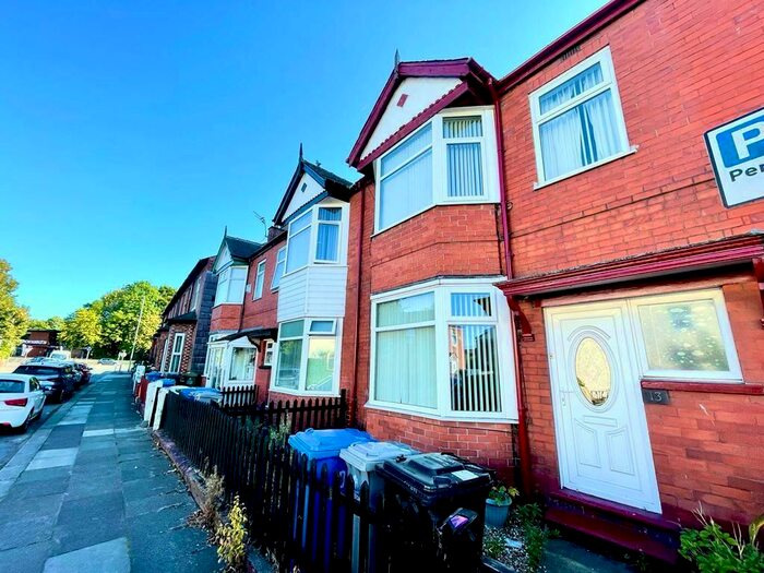 3 Bedroom Terraced House To Rent In Chapel Lane, Stretford, M32