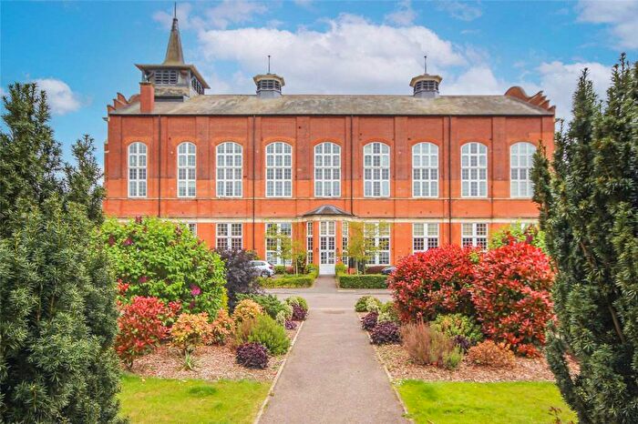 1 Bedroom Flat To Rent In Beningfield Drive, London Colney, St. Albans, AL2