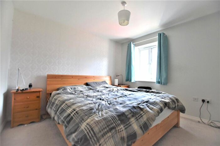 2 Bedroom End Of Terrace House To Rent In The Avenue, Didcot, Oxfordshire, OX11