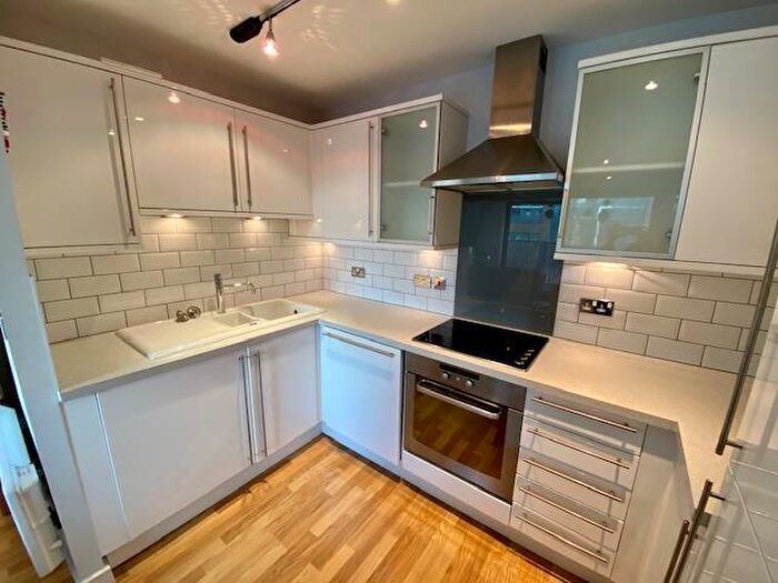 1 Bedroom Apartment To Rent In Providence House, Providence Place, Maidenhead, SL6