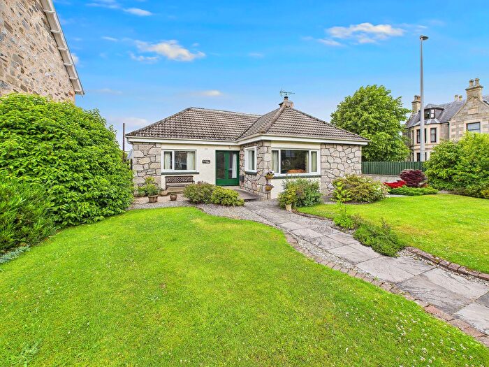 4 Bedroom Detached House For Sale In Woodside Avenue, Grantown-On-Spey, PH26