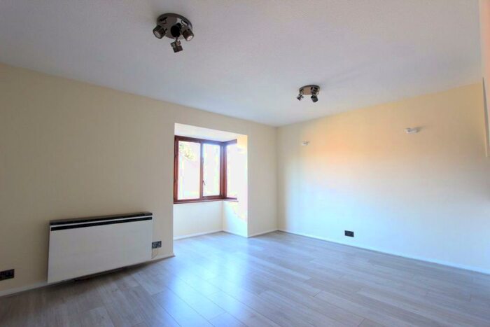 Studio To Rent In Gilpin Close, Mitcham, CR4