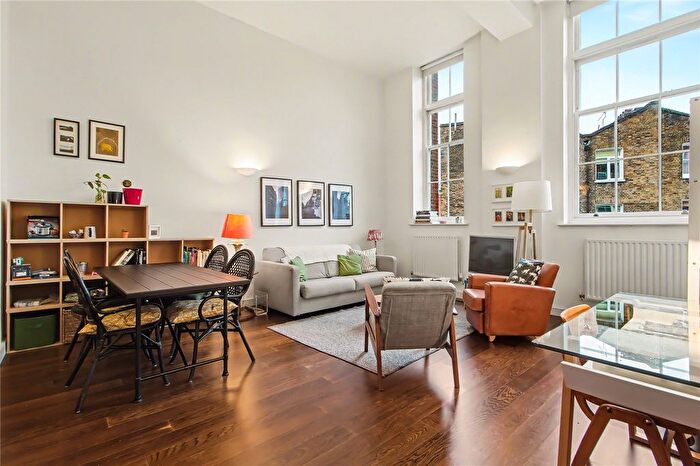 1 Bedroom Flat For Sale In Ecclesbourne Road, London, N1