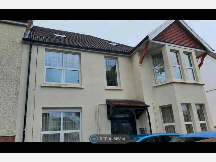 1 Bedroom Flat To Rent In Pen-Y-Lan Road, Cardiff, CF23