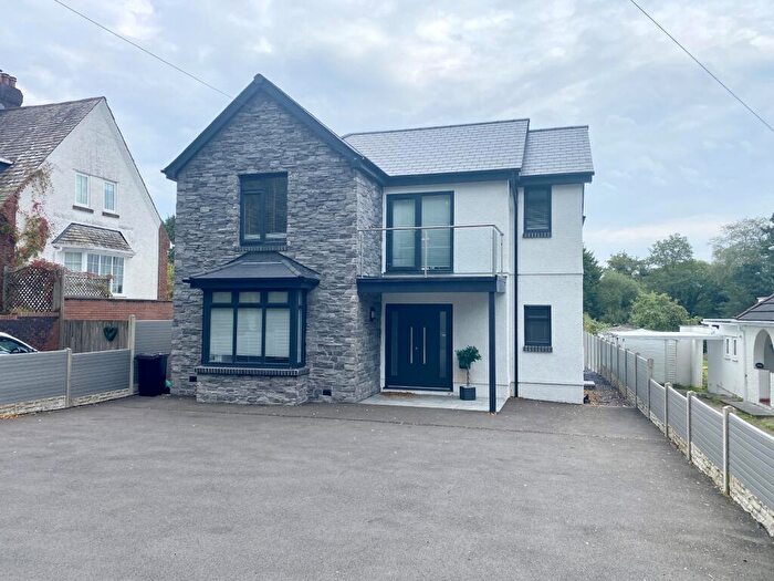 4 Bedroom Detached House To Rent In Clydach Road, Ynystawe, Swansea, City And County Of Swansea., SA6