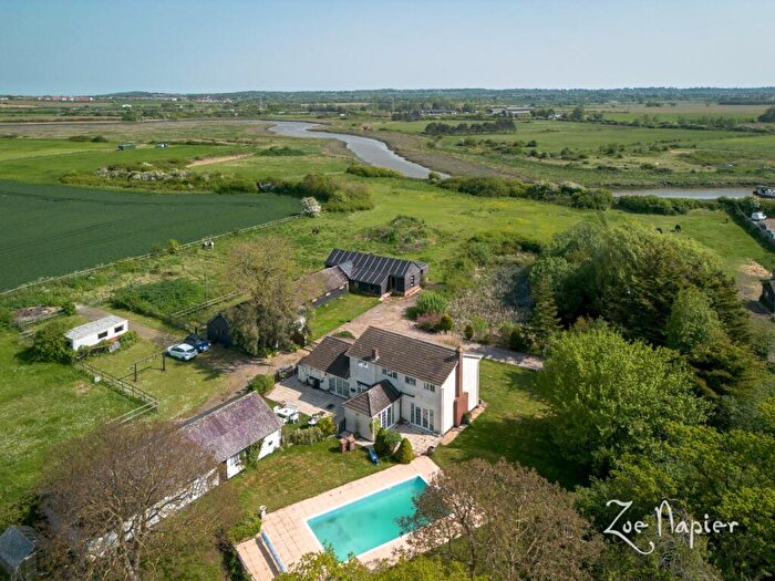 5 Bedroom Detached House For Sale In Battlesbridge, SS11